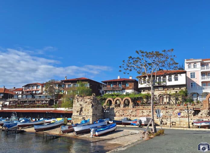 Община Несебър