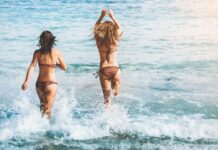 Туризъм, плаж, море, септември