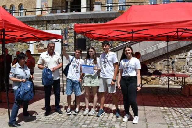 Ученическо състезание