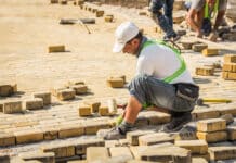 Пренареждане на жълтите павета