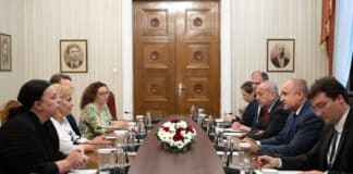 Среща между Румен Радев и съдиите