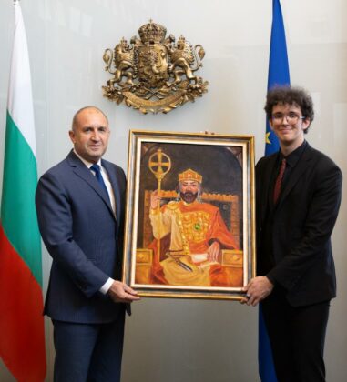 Румен Радев