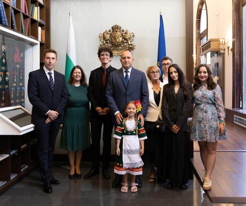 Държавният глава Румен Радев се срещна днес в президентската институция