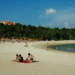 Плаж в Сантоса, Сингапур