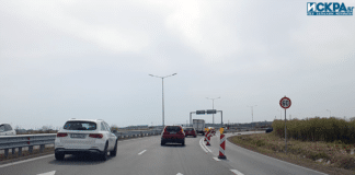 Пътя между Бургас и квартал "Сарафово".