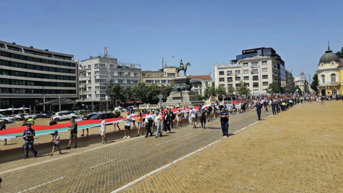 Шествие за семейството