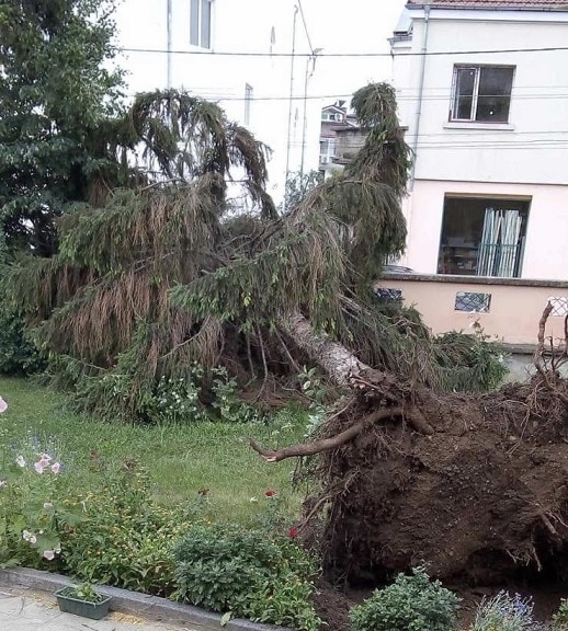 Щети в Казанлъшко