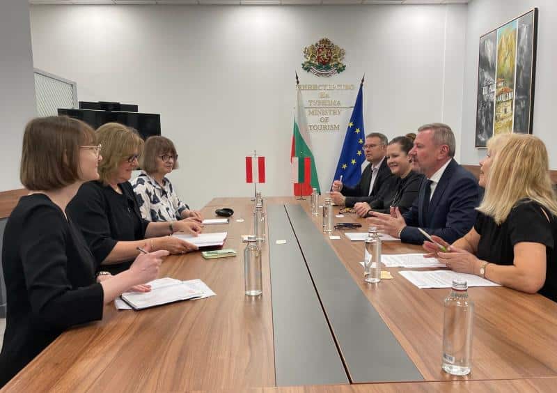 Министърът на туризма Евтим Милошев и посланикът на Австрия Андреа