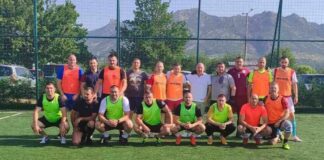 Участници в турнира