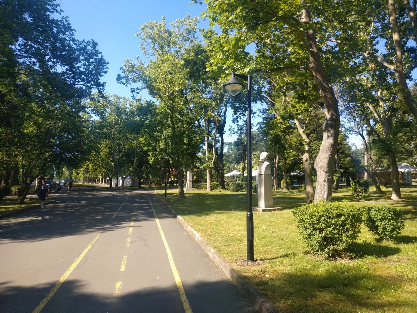 Морската градина е емблематична за Бургас В момента там тече