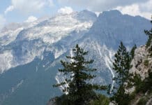 Връх Йезерце