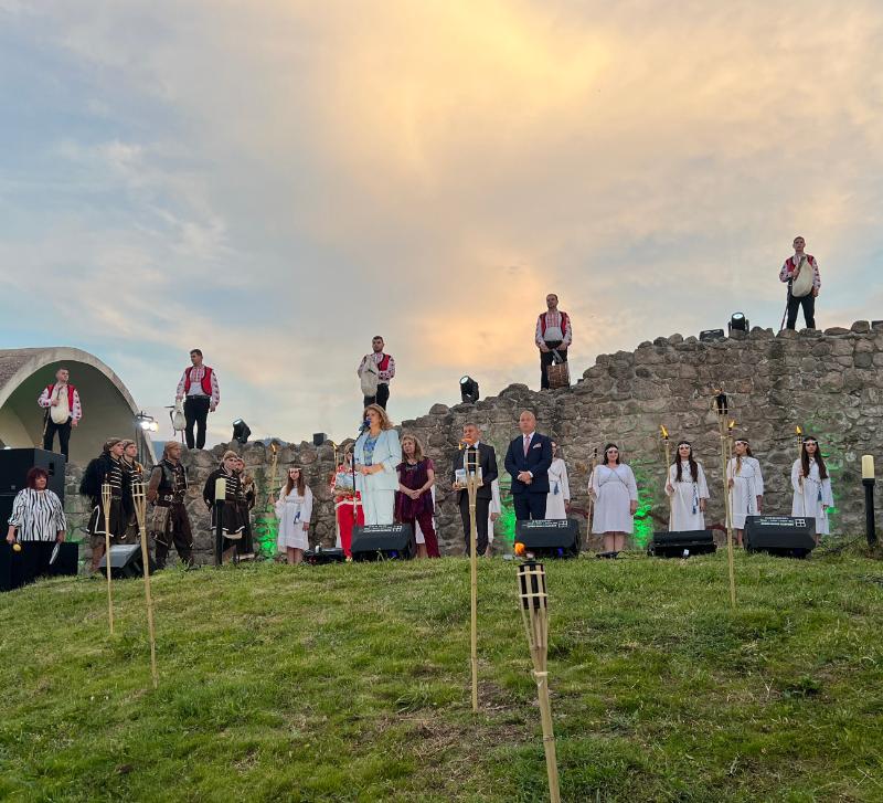 Вицепрезидентът Илияна Йотова беше гост на тържественото отбелязване на 10 годишнината