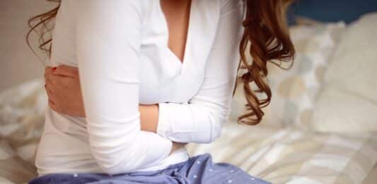 Жена, болест