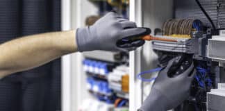 Електротехник