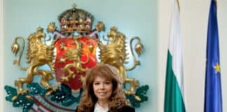 Илияна Йотова за Радев