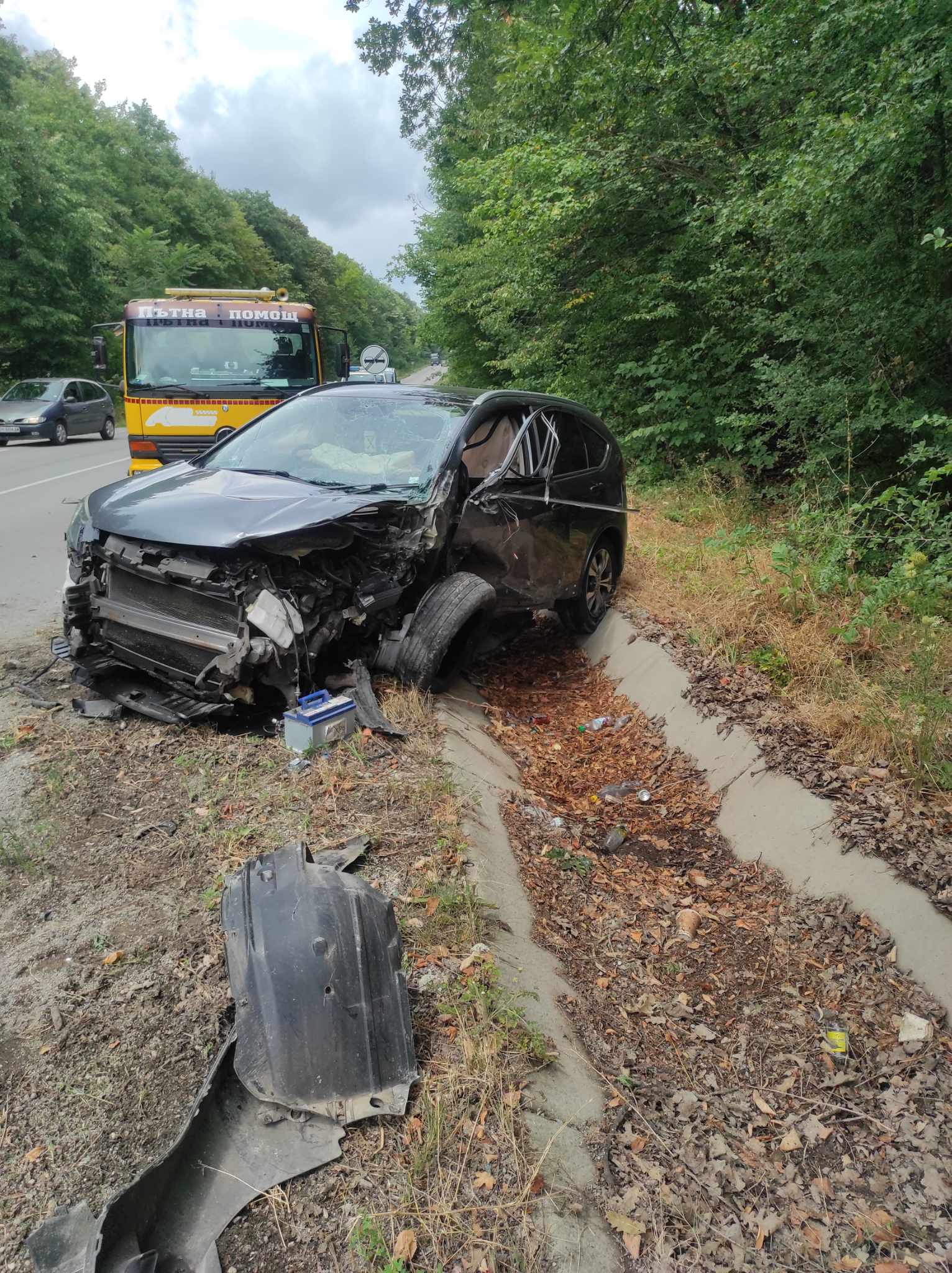 Четирима души са в болница след тежката катастрофа на пътя