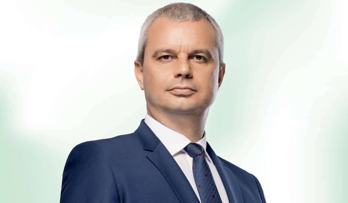 На брифинг в Народното събрание Възраждане съобщи че изпраща до