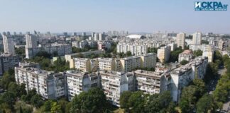 Money for renovation is delayed for buildings in Burgas.
