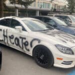 Надраскаха с черна боя кола в Бургас