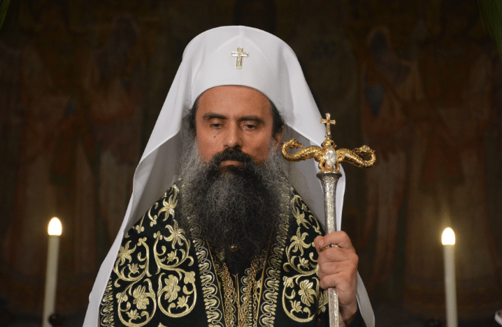 Патриарх Даниил отправи молитва за дъжд и да спрат пожарите