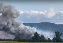 Пожар в склад за фойерверки