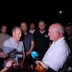 Премиерът Димитър Главчев е в село Воден, област Ямбол заради пожарите