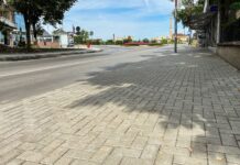 Ремонт, пространство пред магазин „Сара“ в Ямбол