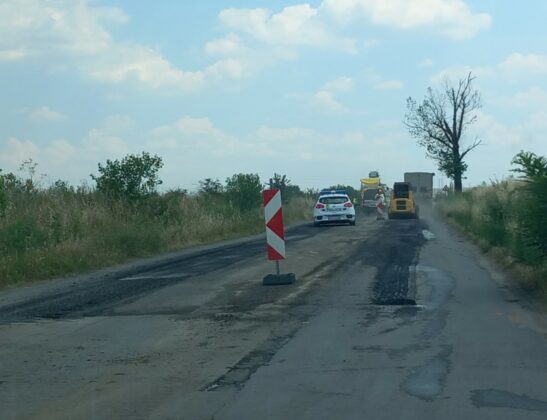 Ремонт на път в участъка участъка от между селата Обручище и Медникарово