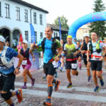 Състезатели в „Troyan Run – по стъпките на Левски“