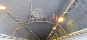 Тунел "Топли дол"