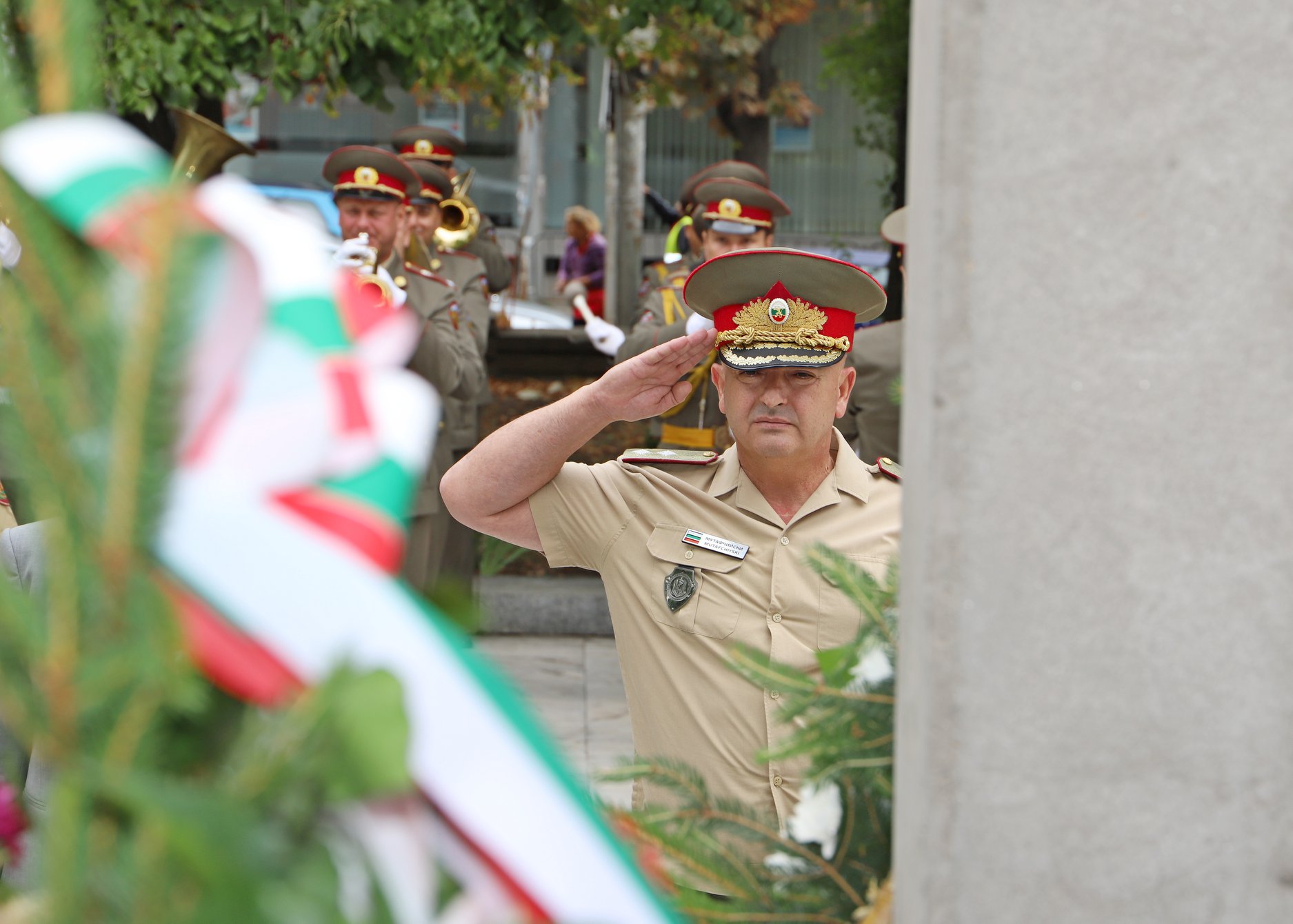 От 12 00 часа днес пред Паметника на медицинските чинове загинали