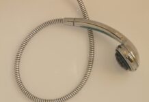 Душ слушалка, без топла вода, топлата