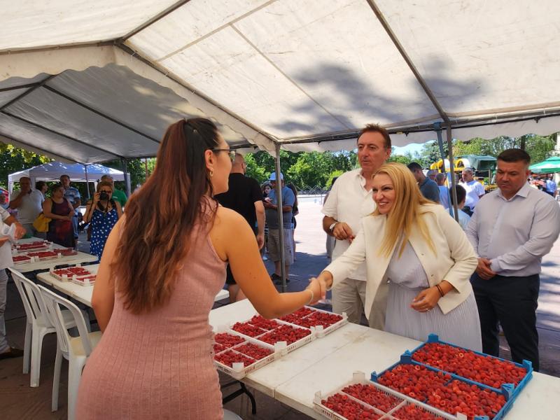 Заместник министърът на земеделието и храните д р Лозана Василева откри IX то