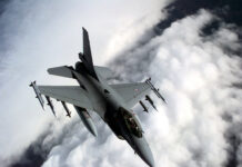 Изтребител F-16, изтребители