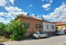 Къща, обявена за продажба в Ямбол