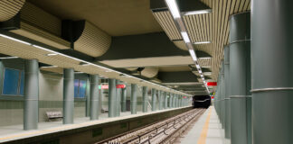 Метро в София