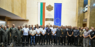 Калин Стоянов награди пожарникари, граничари и военнослужещи