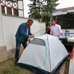 палатки в квартал бояна край имението на ахмед доган