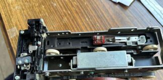 Устройство за източване на банкови сметки