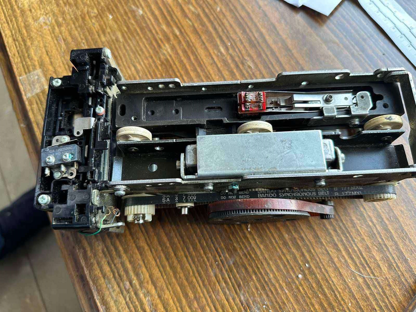 Участници в схема за източване на чужди банкови сметки са