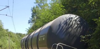 Делейлирал влак