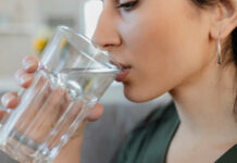 Пиене на вода