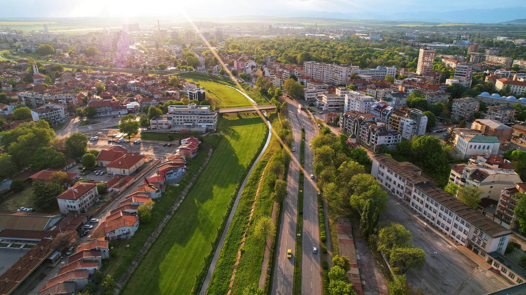 Повече от половината жилищни сгради в област Ямбол са построени