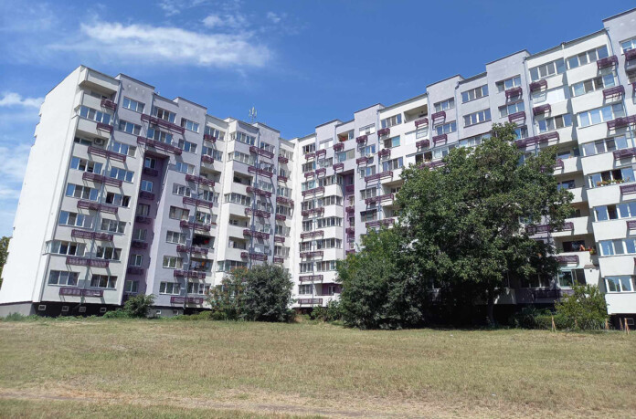 Жилищен блок, имоти, саниране