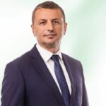 Даниел Петров