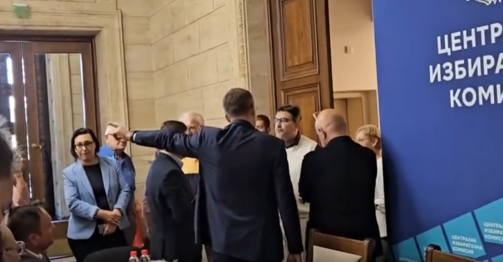 отмени решение № 3637 НС от 09 септември с което ЦИК