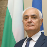 Министър Атанас Запрянов