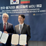 Министър Владимир Малинов и корейският му колега Ан Докгън