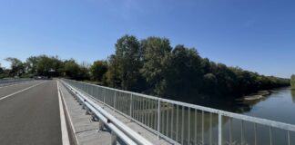 Новият мост