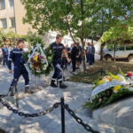 Почитат паметта на загиналите полицаи и пожарникари край Бобов дол
